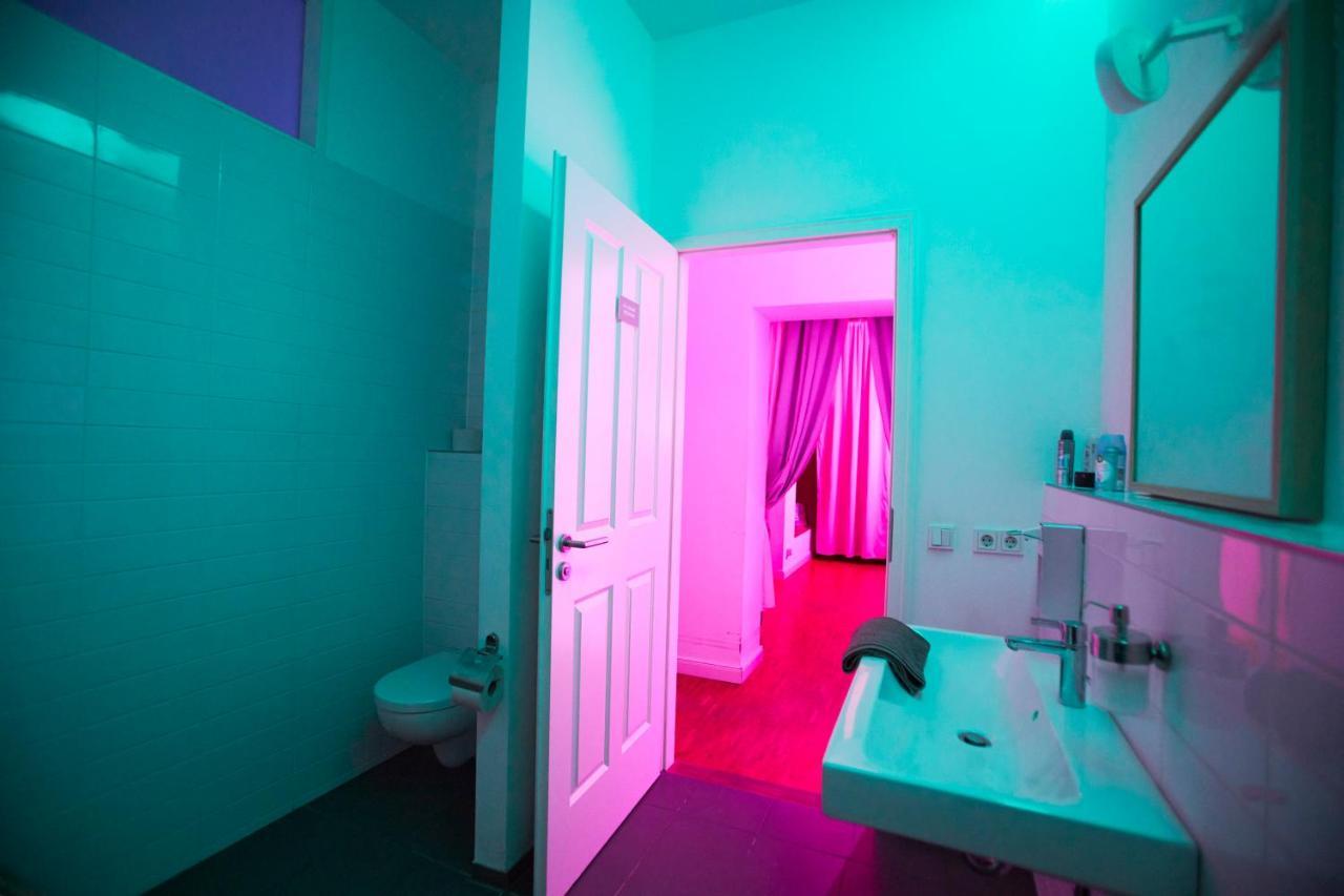 Huge Apartment With Home Cinema And Kitchen In Friedrichshain ベルリン エクステリア 写真